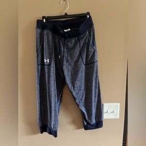 Under Armour Cropped Joggers Size M